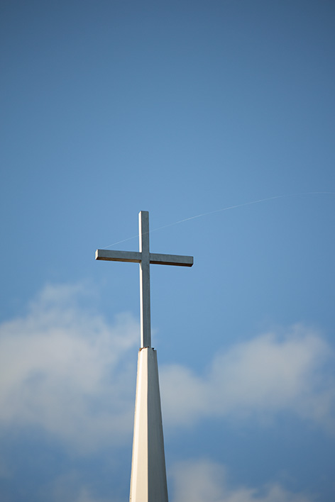 blue LCMS cross